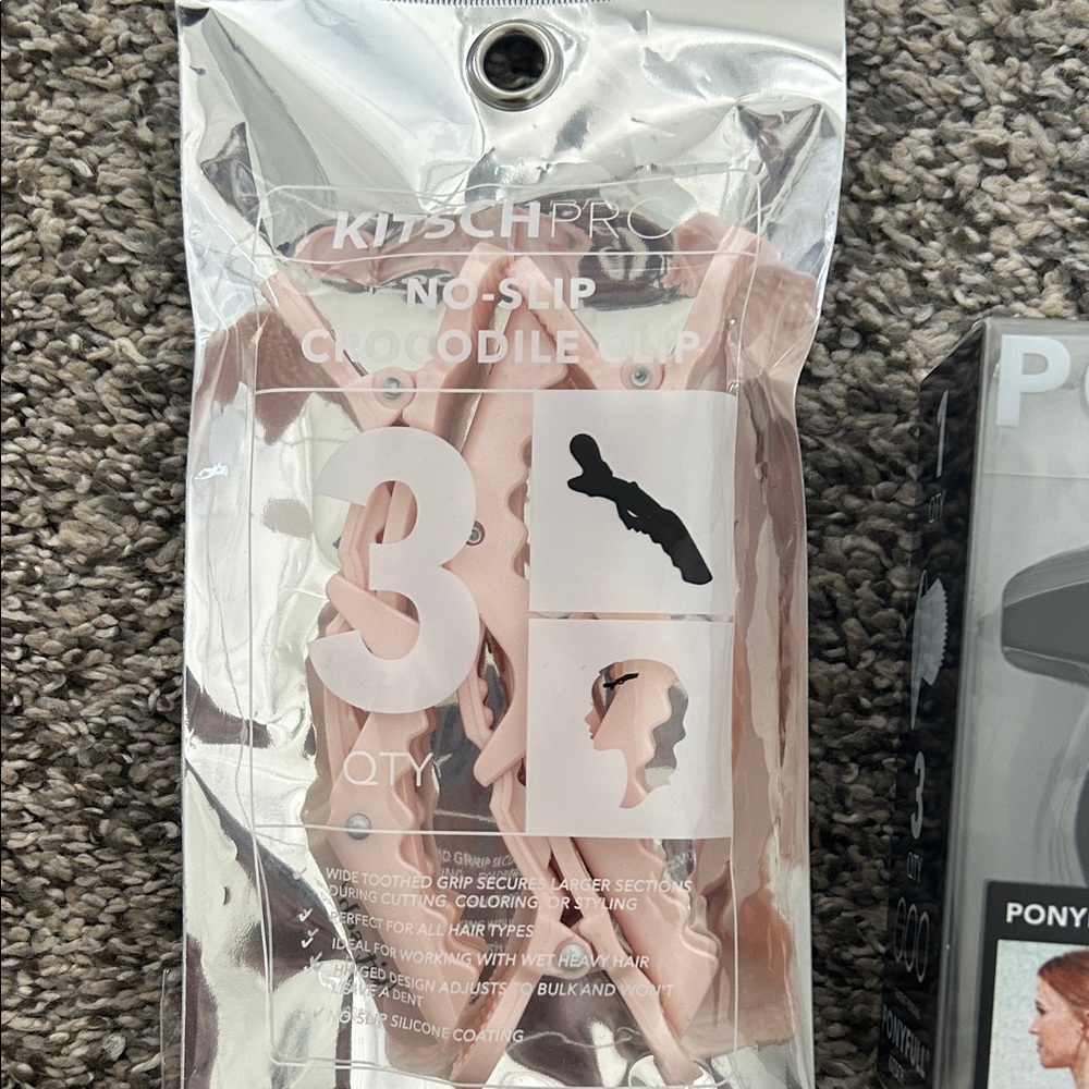Kitsch Pink claw Clip Set - Picture 4 of 5